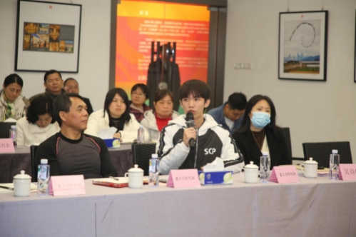 探寻新大众文艺视野下的素人写作