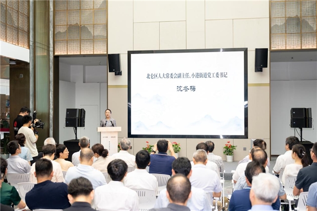 时空仰望传承红色基因 《永不消逝——张困斋传》新书发布
