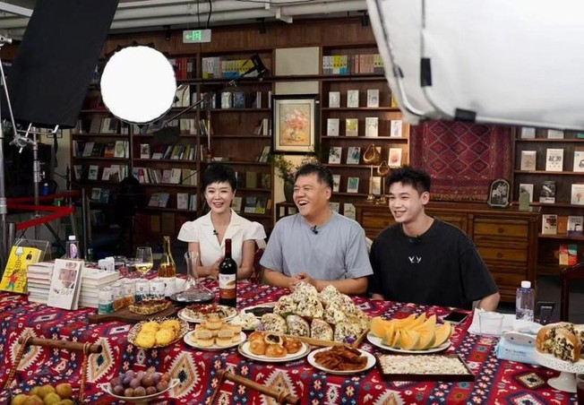 天山少年沐书香，多元弦歌润边疆 帆书“书卷里的乌鲁木齐”活动圆满落幕