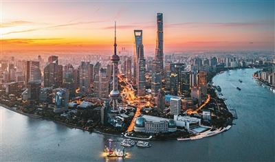 长江赋·文明颂——品评刘汉俊散文集《江天万里》