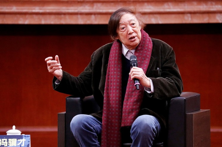 “五大道像一条河流,我的生命更像一条清流” 冯骥才。人民文学出版社供图