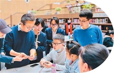 会“唱歌”的泥土 哨音里的童趣