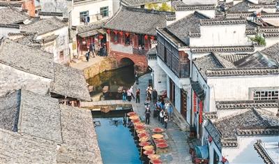 一溪穿村,千年如画(走进传统村落)