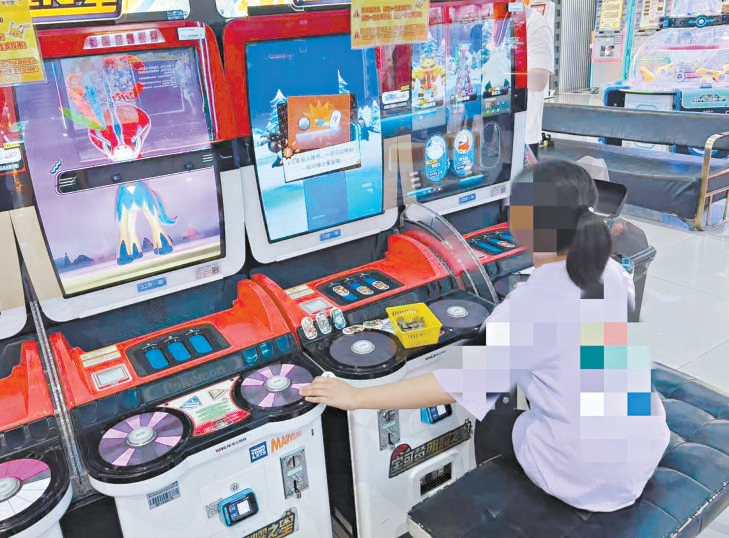别让孩子落入盲盒卡牌“陷阱”