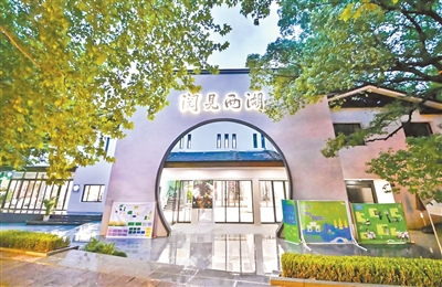 今天,书店如何选好书、卖好书