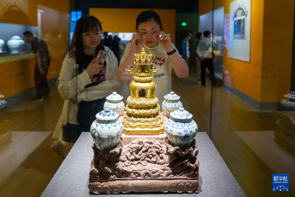 博物馆日：叩启时空之门 “触摸”文化的年轮