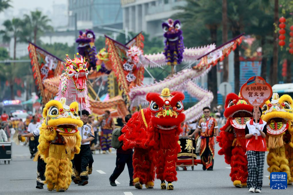 多彩活动迎接元宵节