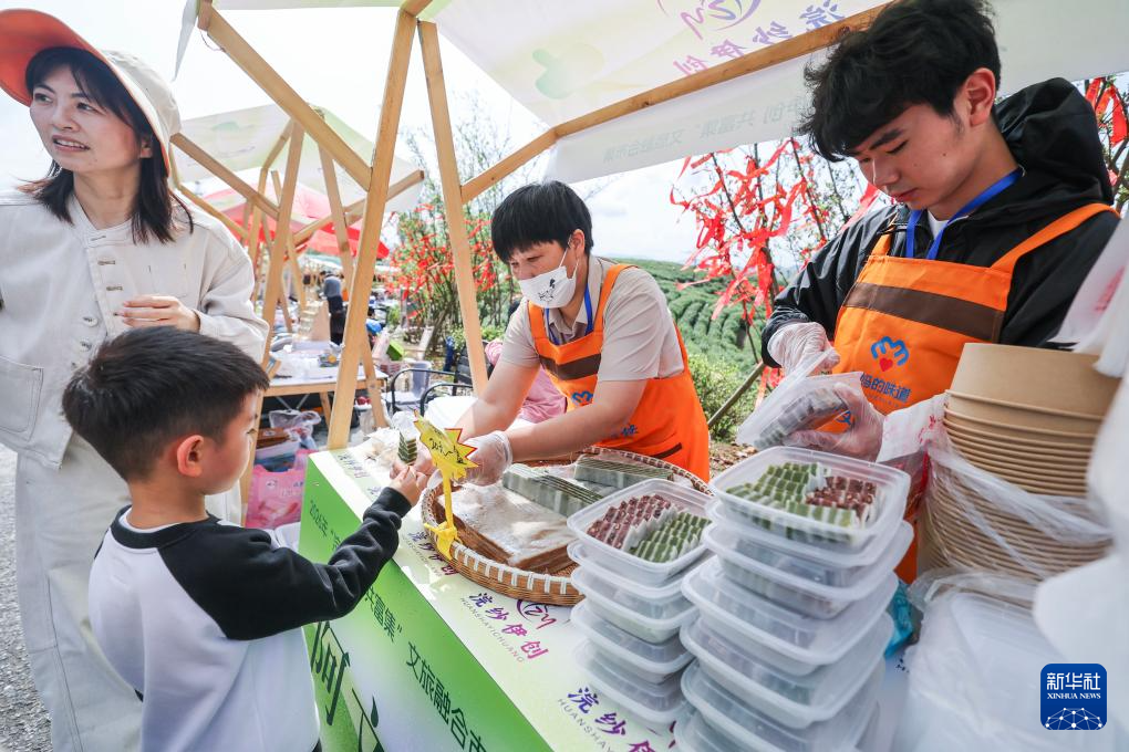 “春风十里”风筝节助力乡村春季特色文旅