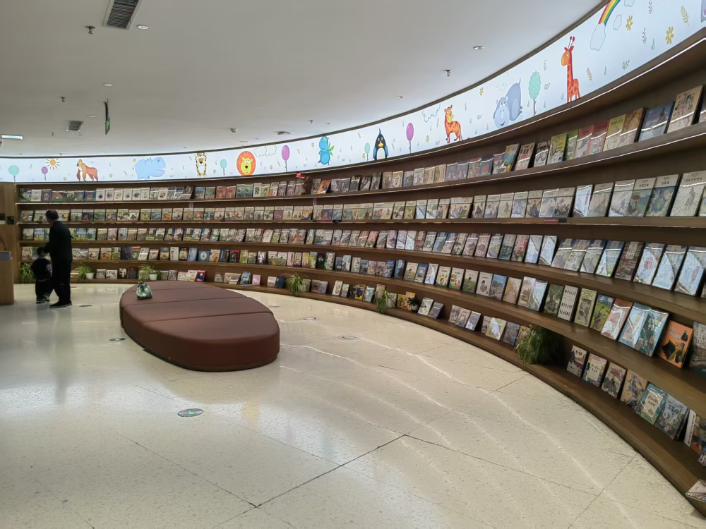 这个四月，在南昌西湖遇见阅读的“三重奏”